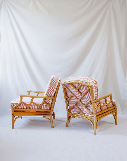Pair of Vintage Cane Armchairs with Striped Cushions and Side Table (Set)